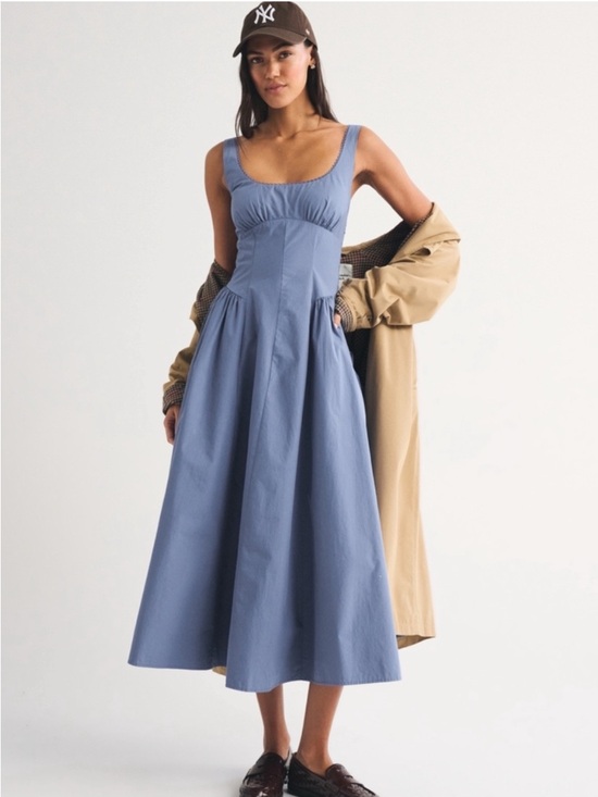 Abercrombie & Fitch Dresses & Skirts - NWT ABERCROMBIE AND FITCH 100% Cotton Bra Free Dylan Midi Dress Blue Fog